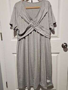 Source Unknown Silver-Gray Twist-Front Midi Dress